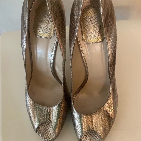 Women’s Dior open toe high heels. Pre owned but still looks good. - Picture 3 of 12
